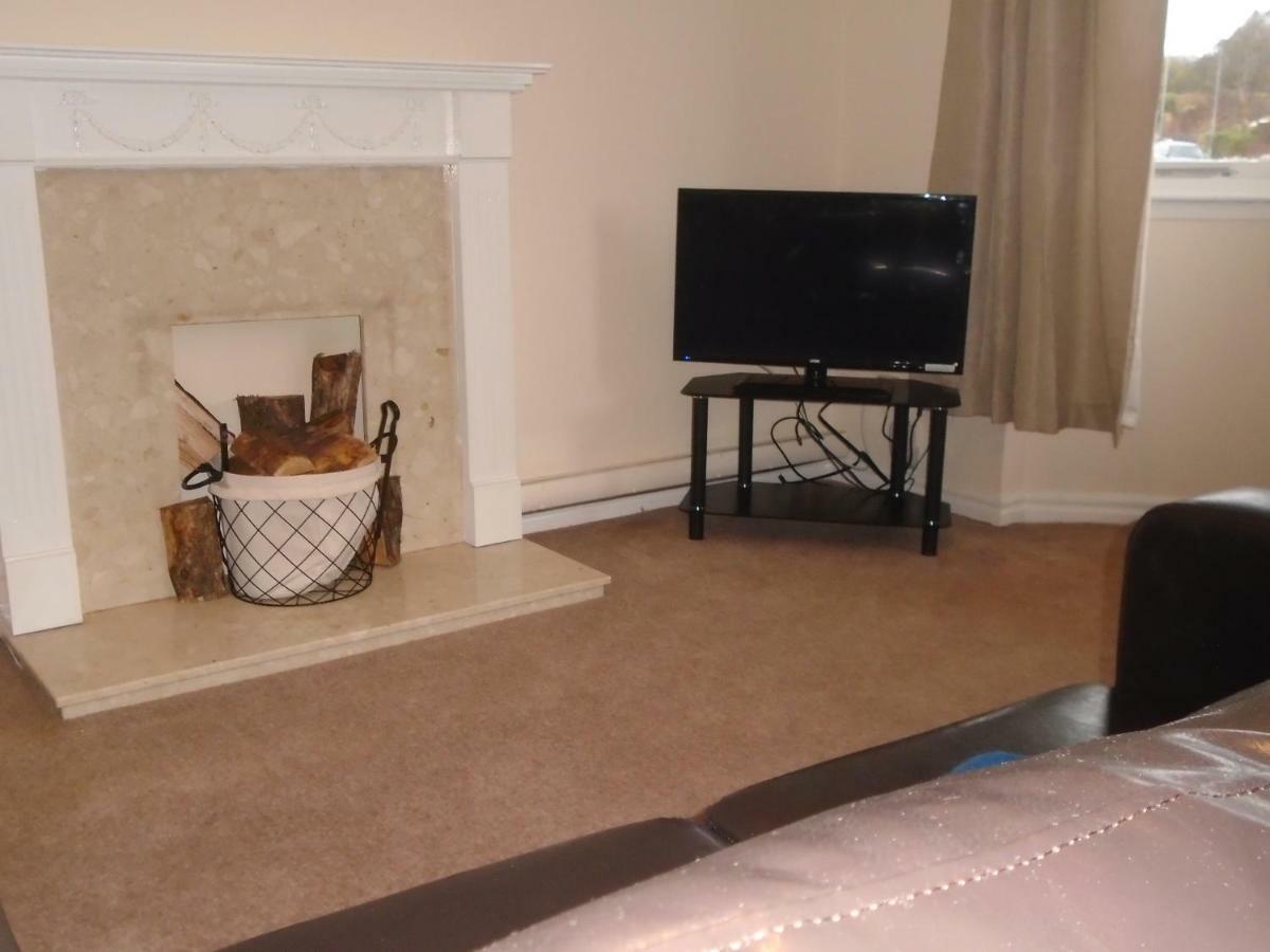 Clydebank Apartment Glasgow Bagian luar foto
