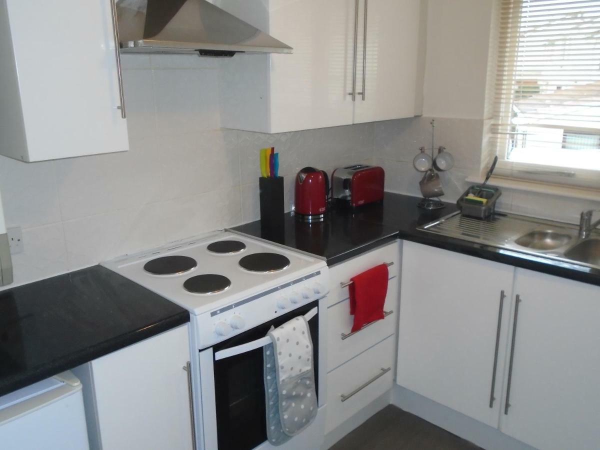 Clydebank Apartment Glasgow Bagian luar foto